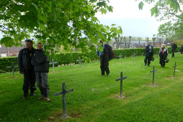 P1050202 small Bray sur Somme le cimetière Allemand